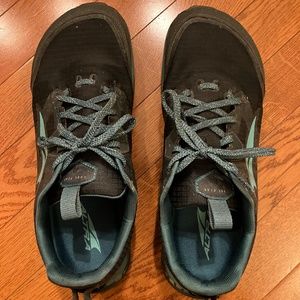 Altra Lone Peak 6 Women's Trail Running Shoes, Size 11.5
